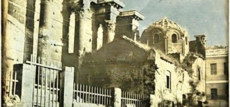 Διατηρητέα και κατεδαφιστέα;