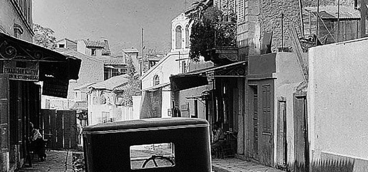 Αθήνα – Ελλάδα, πληγωμένες πόλεις και χερουβικά σκουπίδια