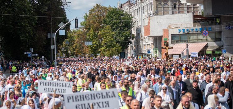Ουκρανία:Τα εκκλησιαστικά σε αριθμούς