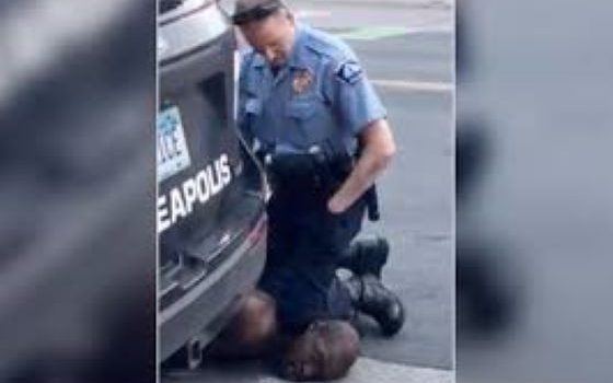 Βάρβαρο κρούσμα θανατηφόρας αστυνομικής βίας