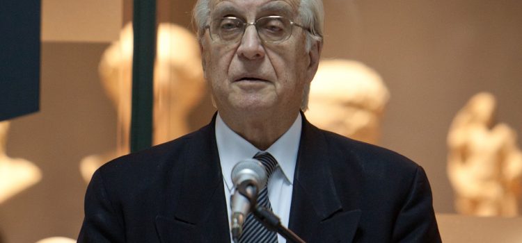 + Νίκος Ζίας