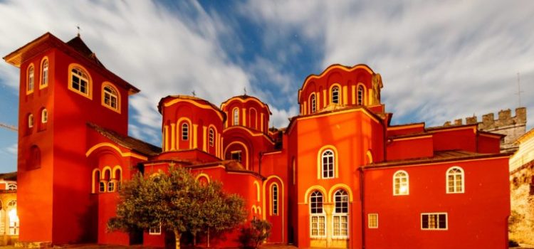 Λιτανεία και παραπληροφόρηση