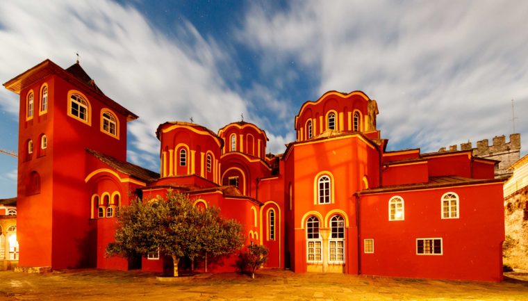 Λιτανεία και παραπληροφόρηση