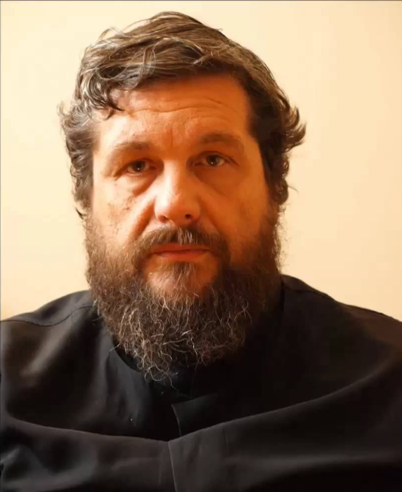 π. Νικόλαος Λουδοβίκος: Κανείς ιερέας δεν αρρώστησε από τη Θεία Κοινωνία