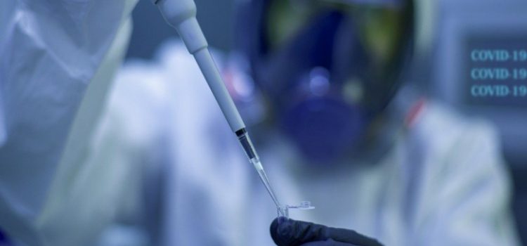 Από Ιανουάριο 2021 οι εμβολιασμοί στην Ελλάδα