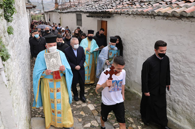 Ο Χριστιανός και η νομιμοφροσύνη