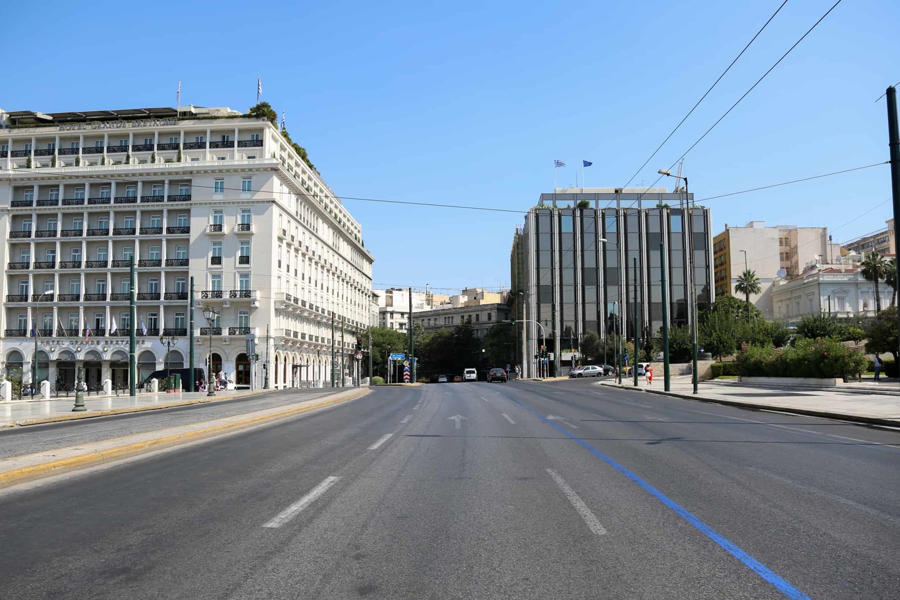 Παράταση σκληρών μέτρων εγκλεισμού