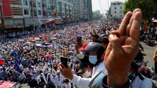 Ενενήντα τρεις διαδηλωτές σε μια μέρα δολοφόνησε η Χούντα