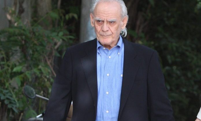 Αποβίωσε το παλαιό μέλος του ΠΑ.ΣΟ.Κ. Άκης Τσοχατζόπουλος