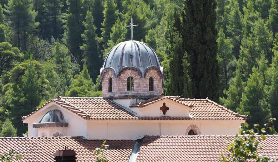 Εντολή εκκένωσης της Μονής Οσίου Δαυΐδ στην Εύβοια