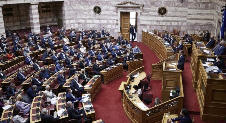 Υπερψηφίστηκε η Ελληνογαλλική Συμφωνία