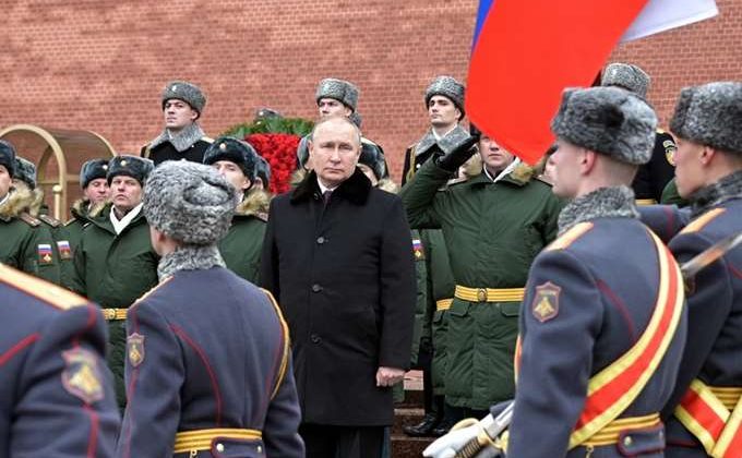 Χ.Δ. : Καταδίκη της ρωσικής εισβολής και της υποκρισίας της Δύσης