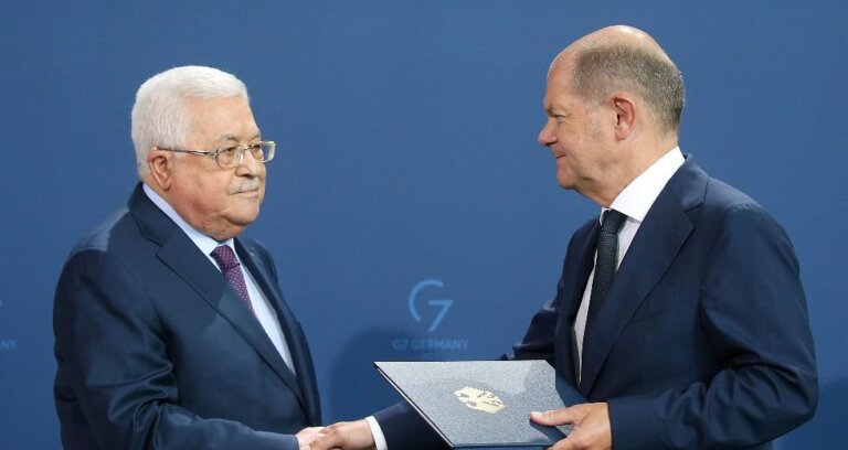 Ποιοὶ εἶναι οἱ ἔνοχοι;