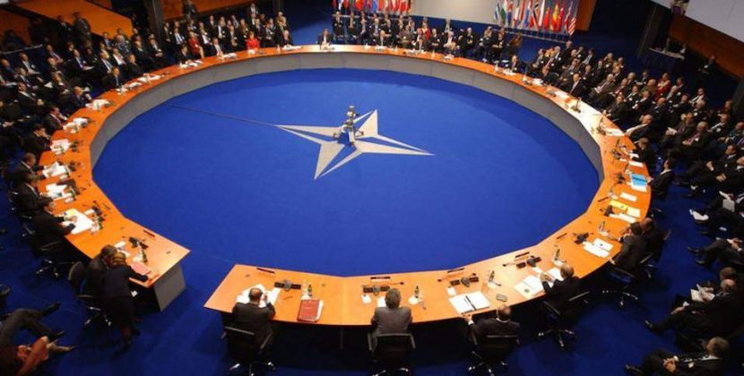 Προς λήξη του πολέμου με διαμελισμό της Ουκρανίας;