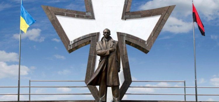 Ευρωπαίοι νεοναζί πολεμάνε για το καθεστώς Ζελένσκι