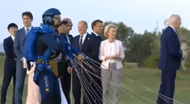 Προς αντικατάσταση Μπάιντεν οι Δημοκρατικοί;