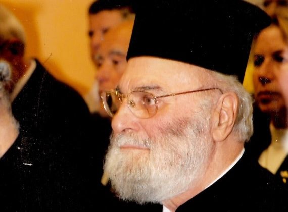 + π. Μανώλης Καβρουλάκης