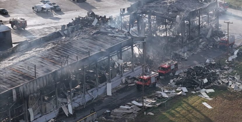 “Η Εργατική τάξη πάει στον Παράδεισο ”… Τρίκαλα, εργοστάσιο “Βιολάντα”