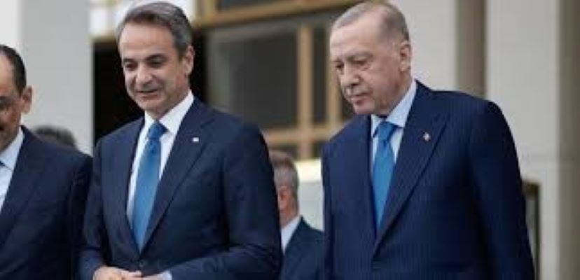 OI ΧΑΡΙΕΝΤΙΣΜOΙ ΜΗΤΣOΤΑΚΗ – ΕΡΝΤOΓΑΝ OΔΗΓOΥΝ ΣΕ  Αναθεωρητικές απειλές